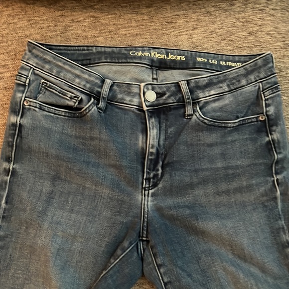 Clavin Klein Skinny Jeans - Picture 2 of 6